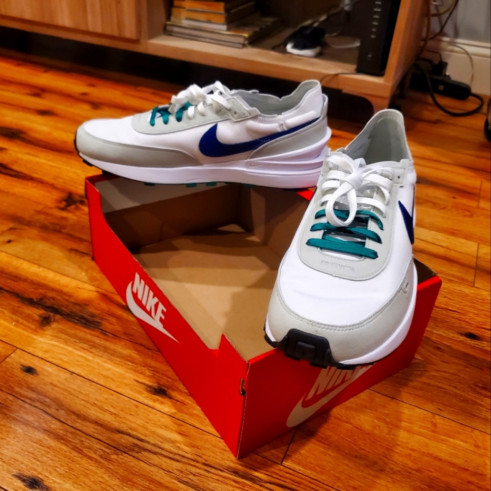 NIKE WAFFLE ONE SE / 12M / WHITE BEIGE/BLUE,GREEN